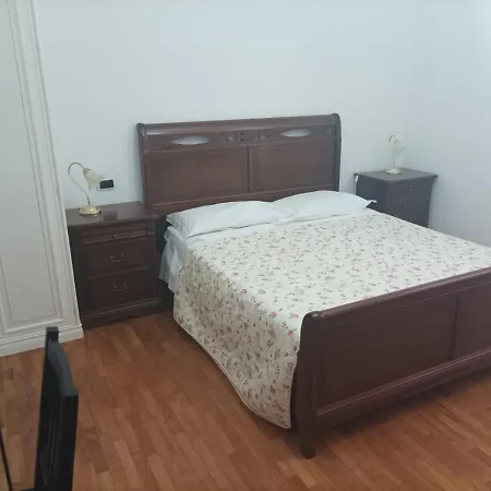 Affitta Alba Bed & Breakfast *