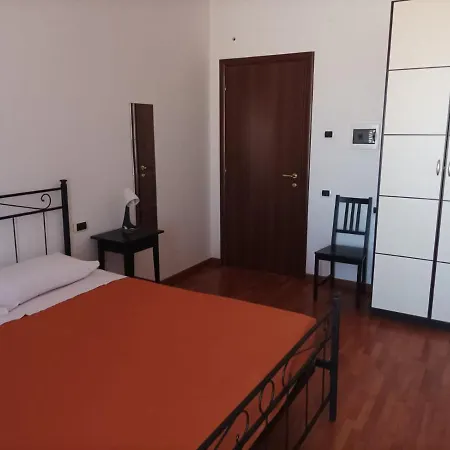 Bed & Breakfast Affitta Alba